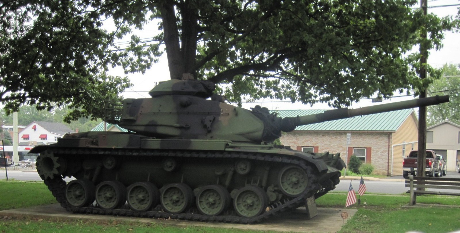 veteran's park - tank.JPG